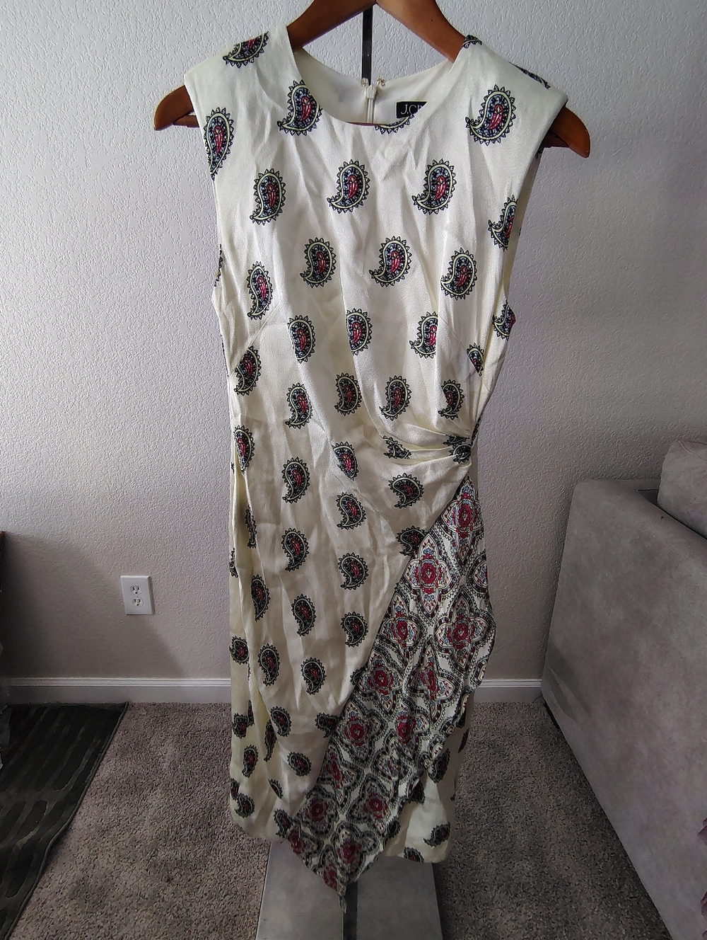 J.Crew Faux-wrap midi dress in paisley size 6 Spring 🌱 - Picture 5 of 7